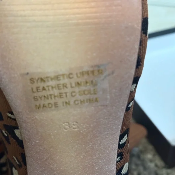 Silent D Women's Brown Heeled Boots - Picture 9 of 12